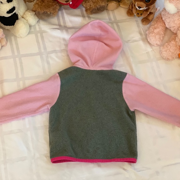 The North Face Fleece Pullover - Picture 2 of 3